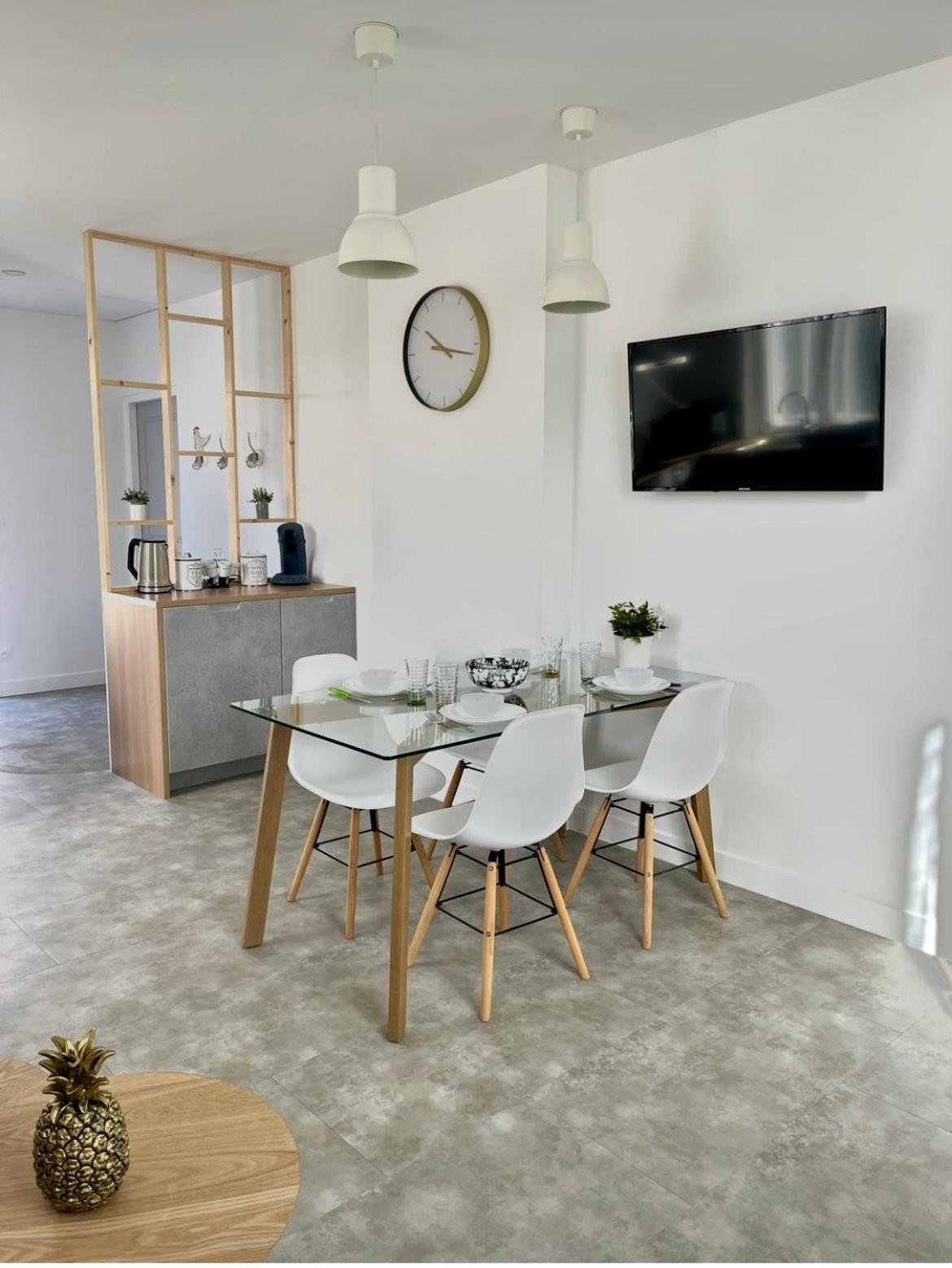 Appartement Cosy Et Calme Avec Parking Et Terrasse Prives Cravanche Exterior foto